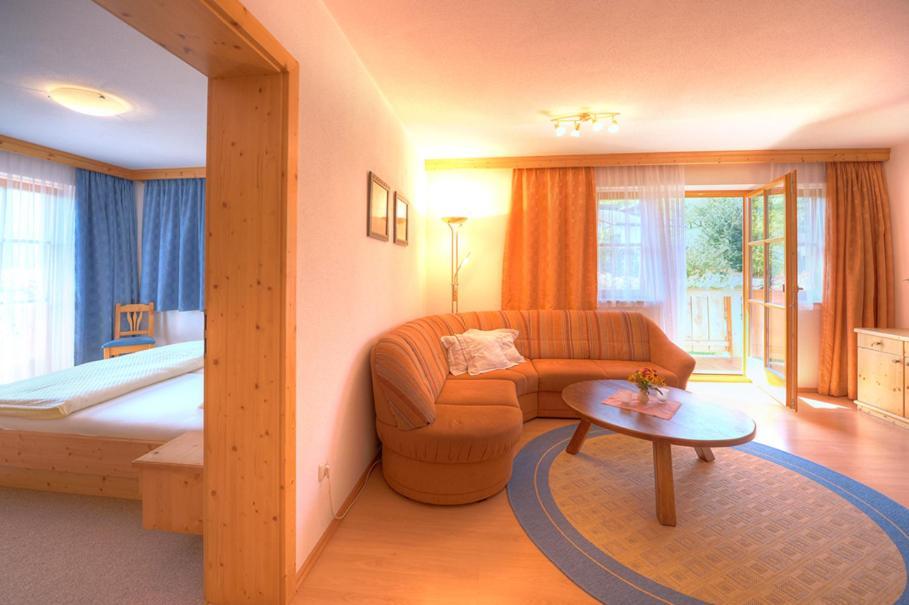 Appartement Sauschneid Hof à Taxenbach Extérieur photo